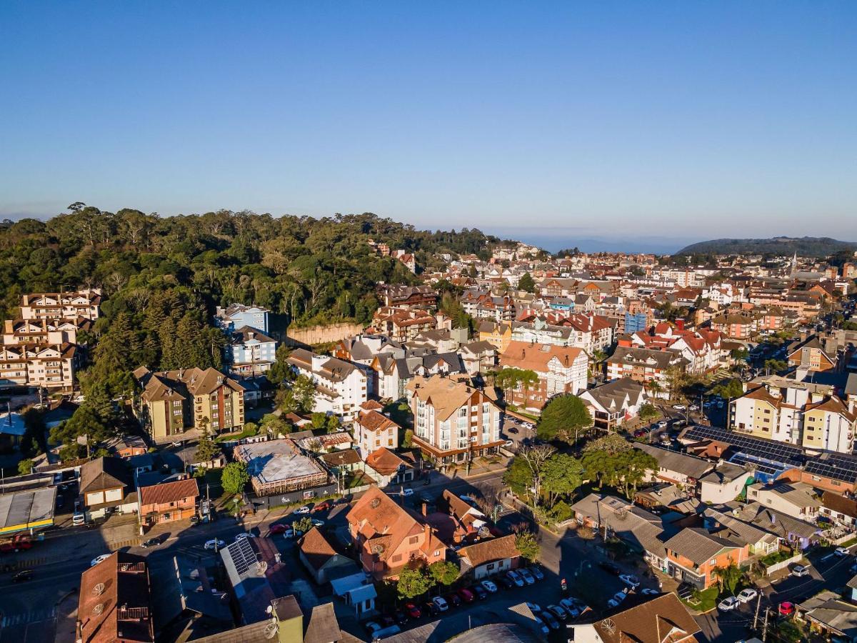 San Telmo 404 - Apto Novo No Coracao De Gramado, Com Garagem *